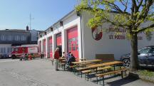  Blick zum Zielgeb�ude (FF St.P�lten - St.Georgen) 